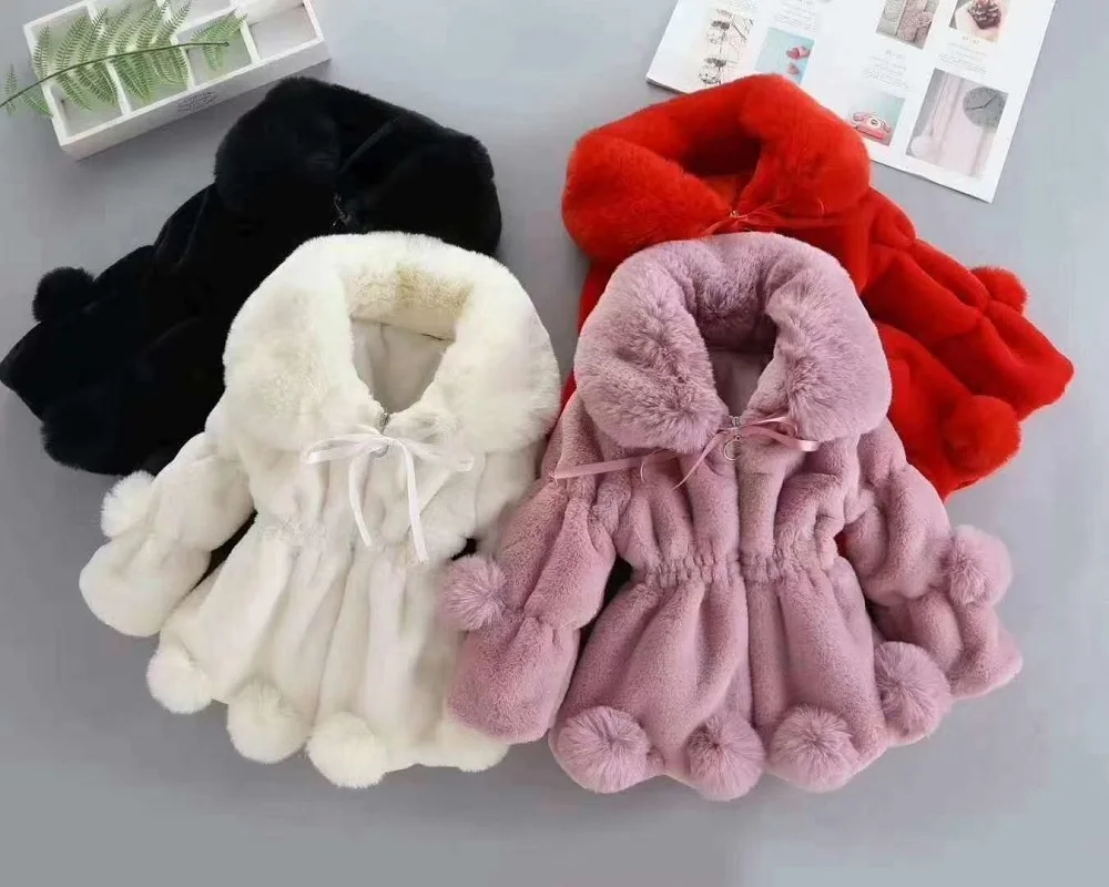 Winter Baby Girls Therme Faux Fur Coats with Pompoms Cotton Padded Kids Fluffy Fleece Jackets Children Outerwear For 1-9 Years
Winter Baby Girls Therme Faux Fur Coats with Pompoms Cotton Padded Kids Fluffy Fleece Jackets Children Outerwear For 1-9 Years