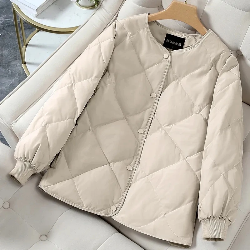 Warm Short Jacket Cotton Padded Parkas Basic Coat Women's Winter O-Neck Coats Casual Ultralight Portable Outwear Female Clothing
Warm Short Jacket Cotton Padded Parkas Basic Coat Women's Winter O-Neck Coats Casual Ultralight Portable Outwear Female Clothing