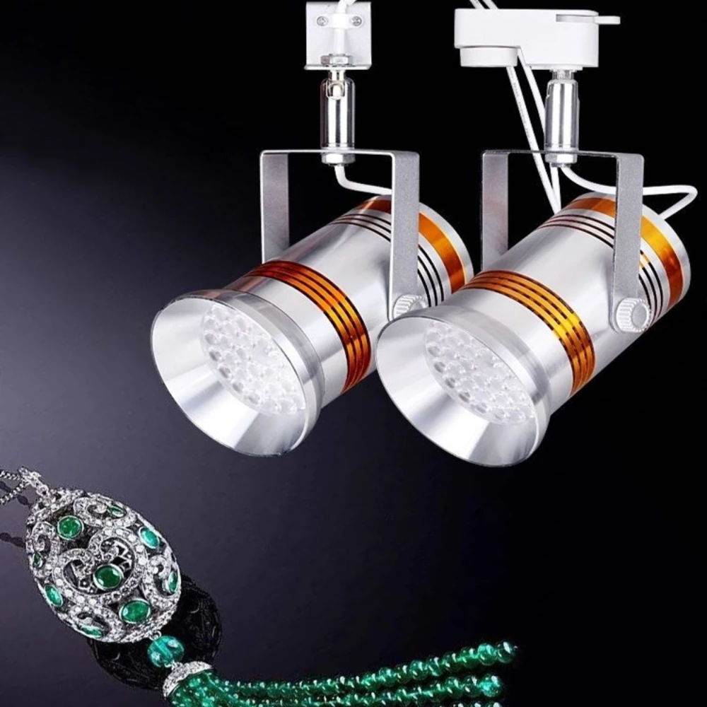 LED 75W Hook Style Jewelry Light Exhibition Spotlight Super Bright Exhibition Display Counter Gold Spotlight Neutral Track Light
LED 75W Hook Style Jewelry Light Exhibition Spotlight Super Bright Exhibition Display Counter Gold Spotlight Neutral Track Light