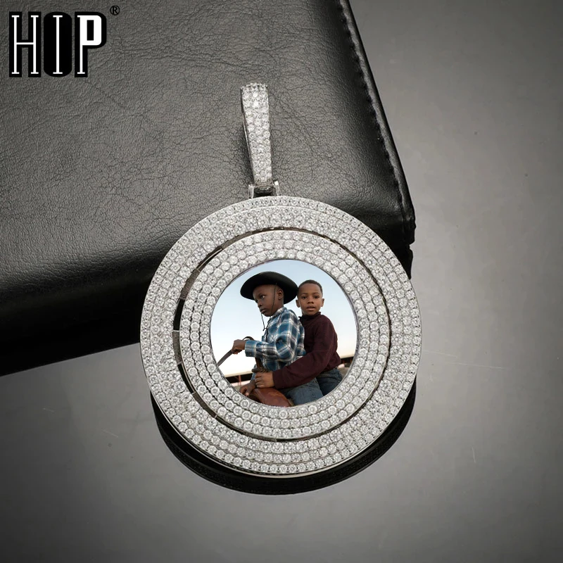Hip Hop Custom Made Photo Big Round Rotating Bling Iced Out Cubic Zircon Necklace & Pendant For Men Women Jewelry WithSolid Back
Hip Hop Custom Made Photo Big Round Rotating Bling Iced Out Cubic Zircon Necklace & Pendant For Men Women Jewelry WithSolid Back