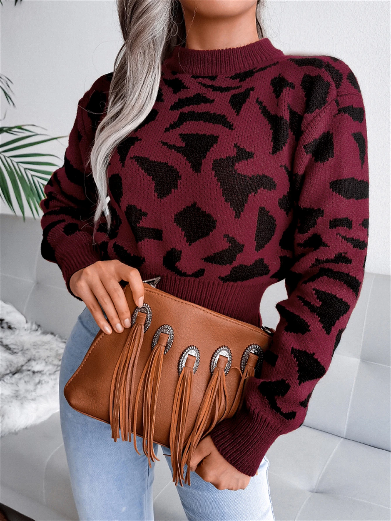 Autumn Winter Round Neck Fashion Leopard Pattern Waist Collection Short Knitted Pullover For Women Sweater Long Sleeve Top Autumn Winter Round Neck Fashion Leopard Pattern Waist Collection Short Knitted Pullover For Women Sweater Long Sleeve Top