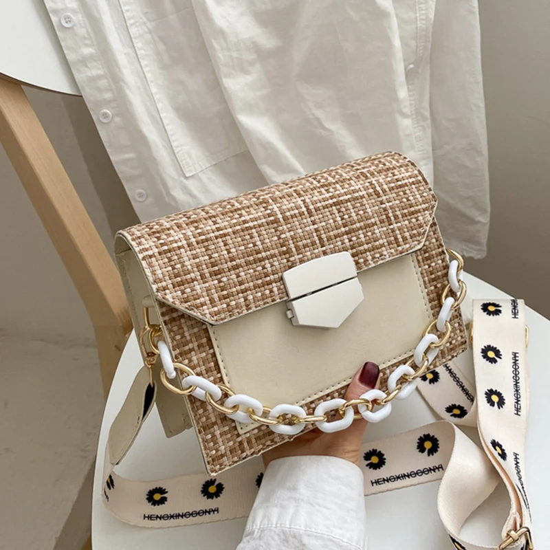 Women Wide Strap Shoulder Bags Solid Color Designer Lady Handbags and Purses Fashion Chain Pocket Messenger Crossbody Bags
Women Wide Strap Shoulder Bags Solid Color Designer Lady Handbags and Purses Fashion Chain Pocket Messenger Crossbody Bags