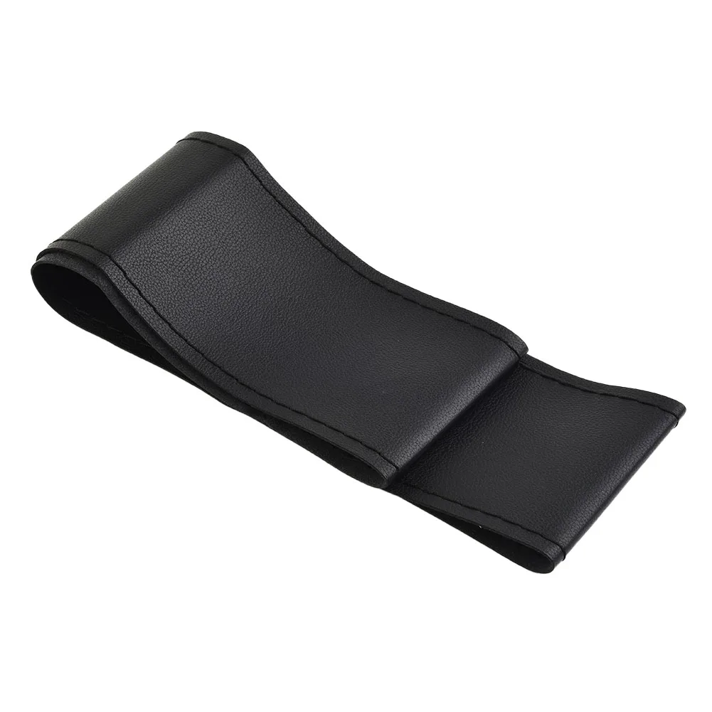 Durable Practical Steering Wheel Cover Hand Sewing Vehicle Wear Resistant Replacement 15in/37-38cm Accessories
Durable Practical Steering Wheel Cover Hand Sewing Vehicle Wear Resistant Replacement 15in/37-38cm Accessories