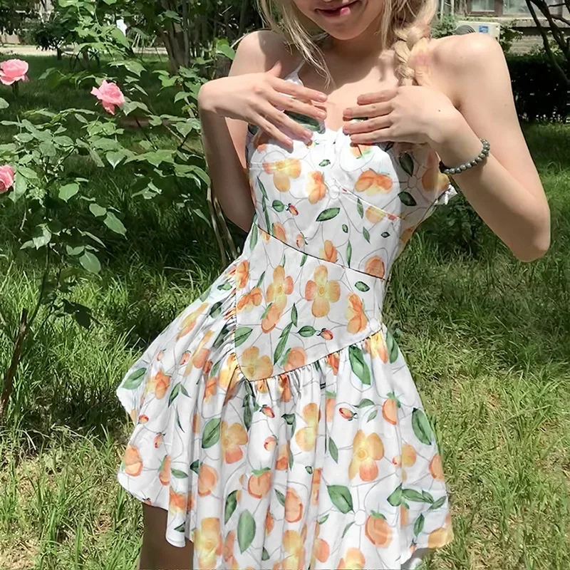 2024 Spring and Summer New Women's Sexy Solid Color High-waist Fashion Printing Strap Hanging Neck Bohemian Style Dress Women
2024 Spring and Summer New Women's Sexy Solid Color High-waist Fashion Printing Strap Hanging Neck Bohemian Style Dress Women