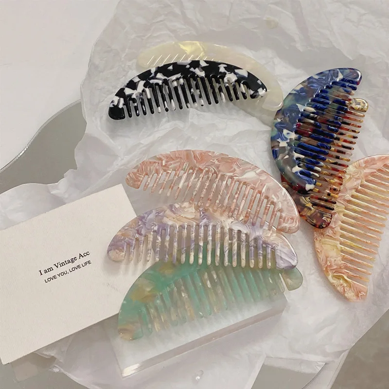 Fashion Acetate Hair Combs Anti-static Massage Hair Brush Hairdressing Colorful Hairdress Salon Styling Tool Geometric Hair Comb
Fashion Acetate Hair Combs Anti-static Massage Hair Brush Hairdressing Colorful Hairdress Salon Styling Tool Geometric Hair Comb