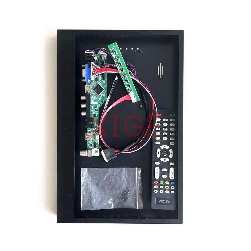 For LTN133AT23/LTN133AT28 Metal Case&Controller Board 1366*768 USB+AV+HDMI+VGA 13.3" Screen DIY Kit TV Analog Signal LVDS 40-Pin 
For LTN133AT23/LTN133AT28 Metal Case&Controller Board 1366*768 USB+AV+HDMI+VGA 13.3" Screen DIY Kit TV Analog Signal LVDS 40-Pin