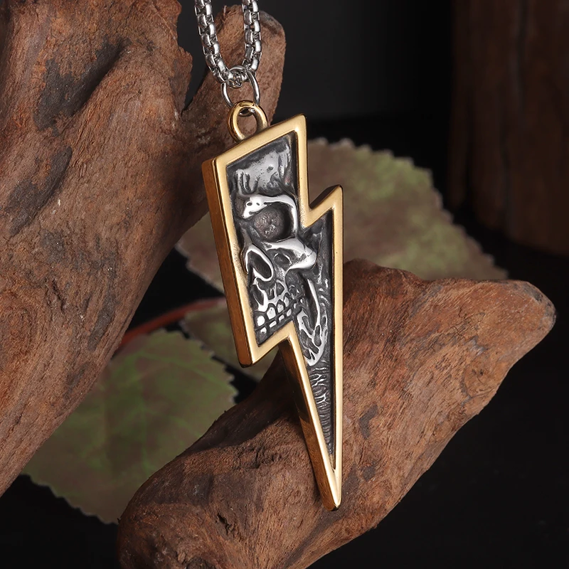 Retro Punk Style Lightning Skull Pendant Necklace Men's Personality Trend Street Rock Party Amulet Jewelry Gift
Retro Punk Style Lightning Skull Pendant Necklace Men's Personality Trend Street Rock Party Amulet Jewelry Gift