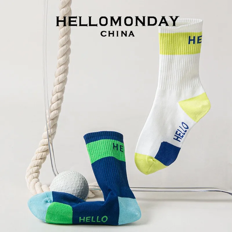 hello MONDAY socks in the fall and winter of male cone joker breathable and comfortable sports street ins wet socks 
hello MONDAY socks in the fall and winter of male cone joker breathable and comfortable sports street ins wet socks