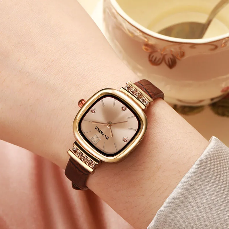 SYNOKE Fashion Women Watches Elegant Dress Watch Alloy Case Leather Strap Ladies Waterproof Wristwatch Reloj Mujer
SYNOKE Fashion Women Watches Elegant Dress Watch Alloy Case Leather Strap Ladies Waterproof Wristwatch Reloj Mujer