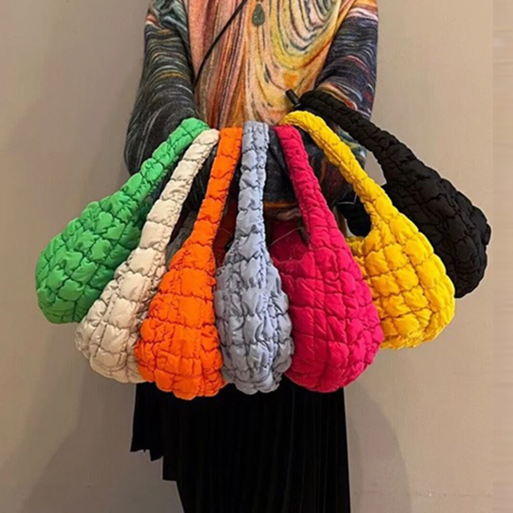 2023 Pleated Cloud Bag Shoulder Bag Designer Padded Handbags Soft Hobo Plaids Shopper Bags for Women Brands Tote Fashion Clutch
2023 Pleated Cloud Bag Shoulder Bag Designer Padded Handbags Soft Hobo Plaids Shopper Bags for Women Brands Tote Fashion Clutch