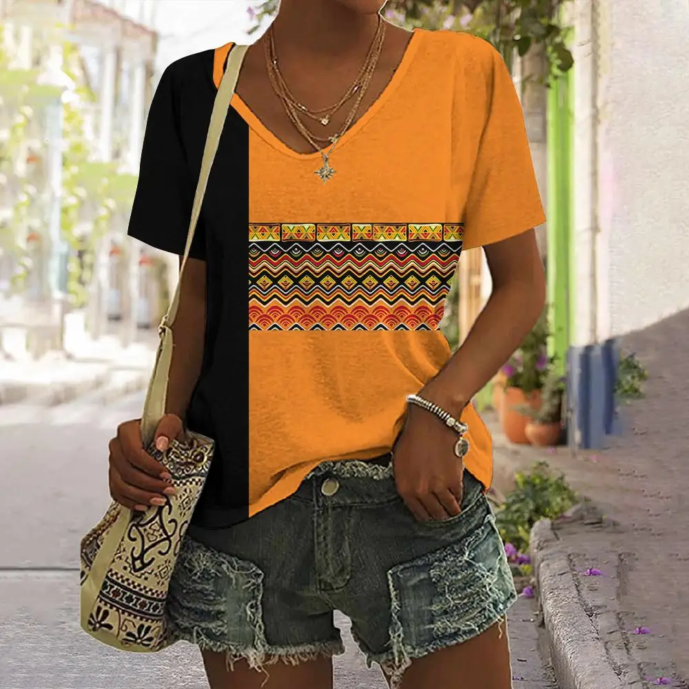 Exquisite V Neck Women's Printed Ethnic T Shirt Women's Summer Short Sleeve T Shirt Fashion Casual Women's 2024 New Pullover
Exquisite V Neck Women's Printed Ethnic T Shirt Women's Summer Short Sleeve T Shirt Fashion Casual Women's 2024 New Pullover