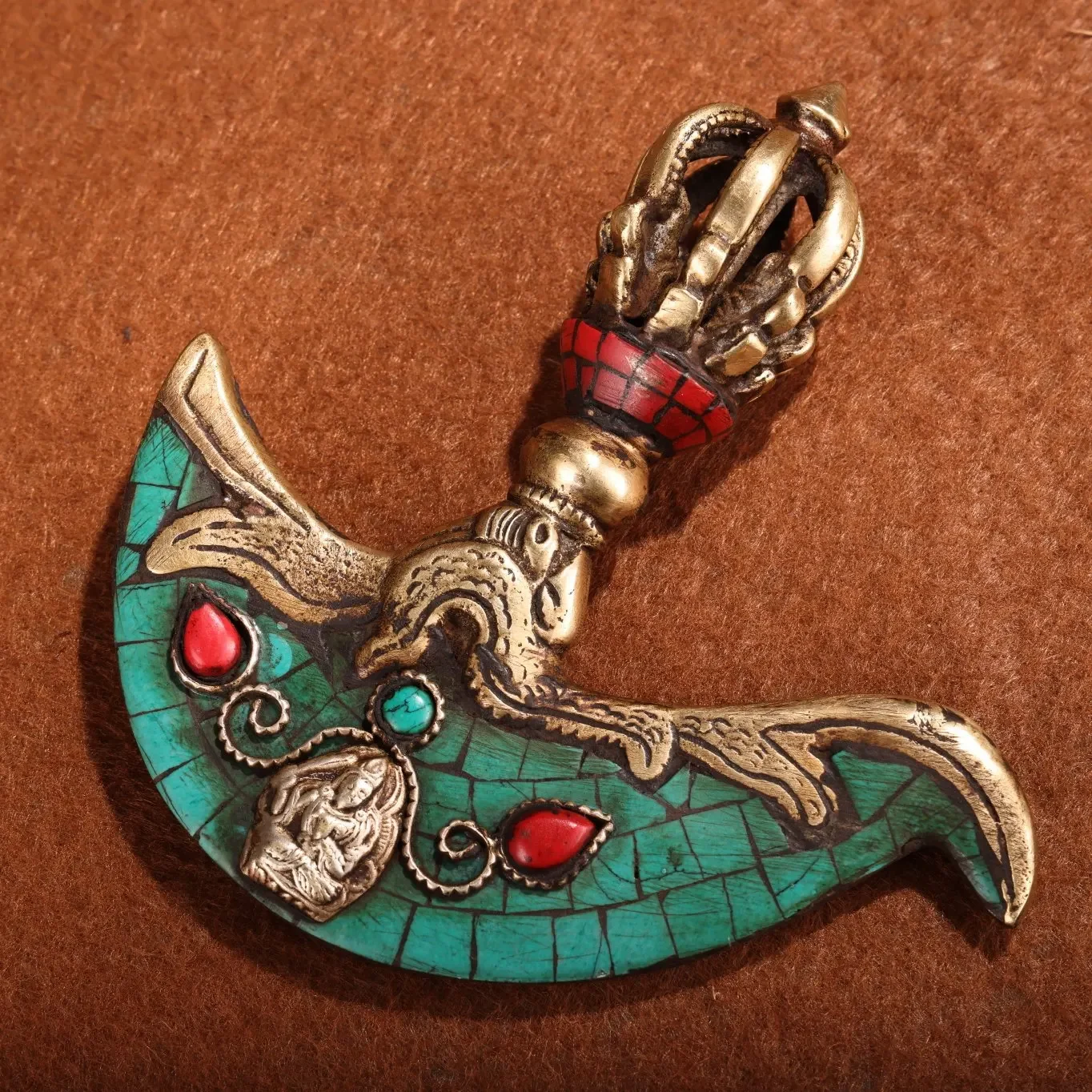 Тибетский храм Ручной Работы Медный инкрустированный драгоценным камнем дорье ваджрас топор Dharma-Емкость
Тибетский храм Ручной Работы Медный инкрустированный драгоценным камнем дорье ваджрас топор Dharma-Емкость