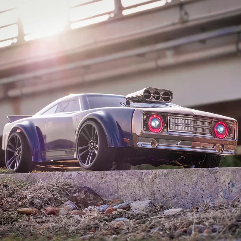 Drift Car American Muscle Sports Car Model Electric Remote Control Toy Car 1:16 Four-wheel Drive Flat Running High-speed Car
Drift Car American Muscle Sports Car Model Electric Remote Control Toy Car 1:16 Four-wheel Drive Flat Running High-speed Car