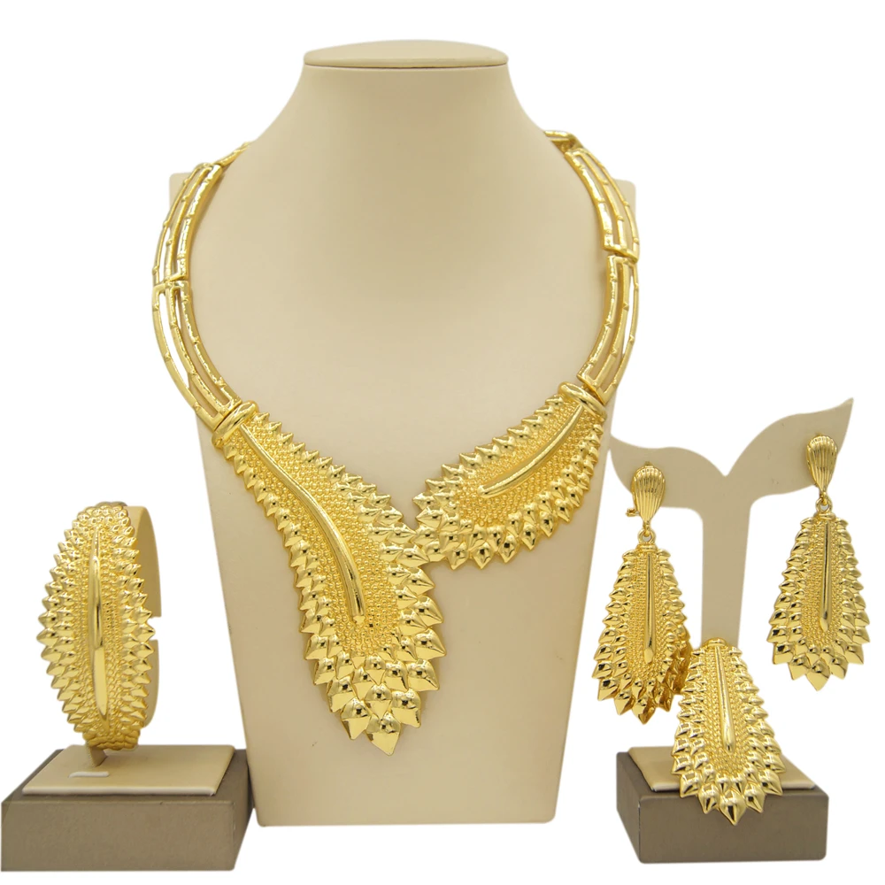Dubai Gold Jewelry Sets For Women Italian Gold Plated Necklace Earrings 24k Original Luxury Designer Jewelry Free Shipping 
Dubai Gold Jewelry Sets For Women Italian Gold Plated Necklace Earrings 24k Original Luxury Designer Jewelry Free Shipping