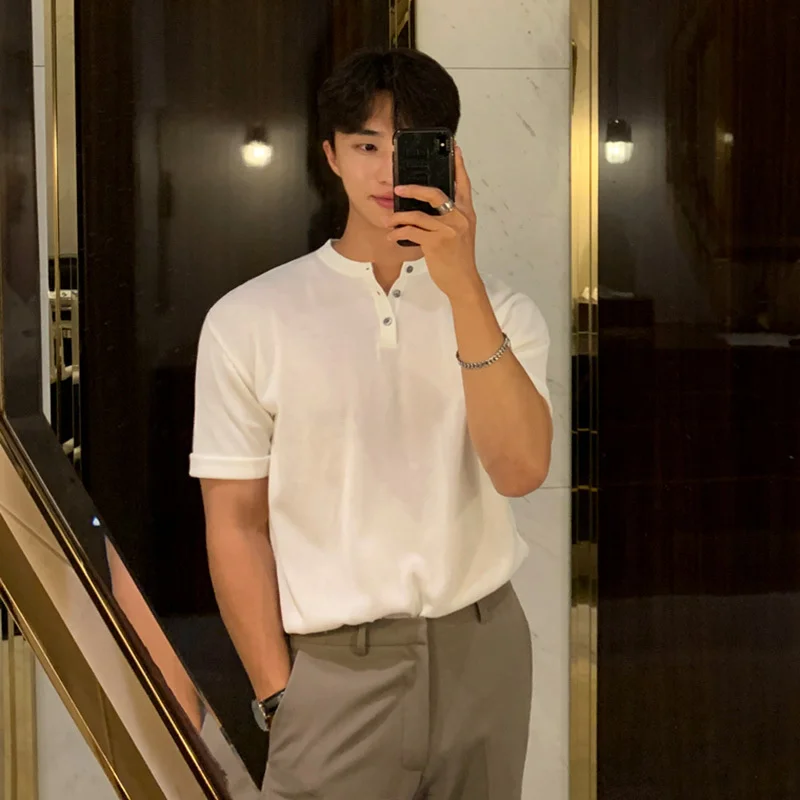 2022 Summer Men Short Sleeve Polo Shirt Korean Design Knitted Top Slim Tee Turn Down Collar High Quality
2022 Summer Men Short Sleeve Polo Shirt Korean Design Knitted Top Slim Tee Turn Down Collar High Quality