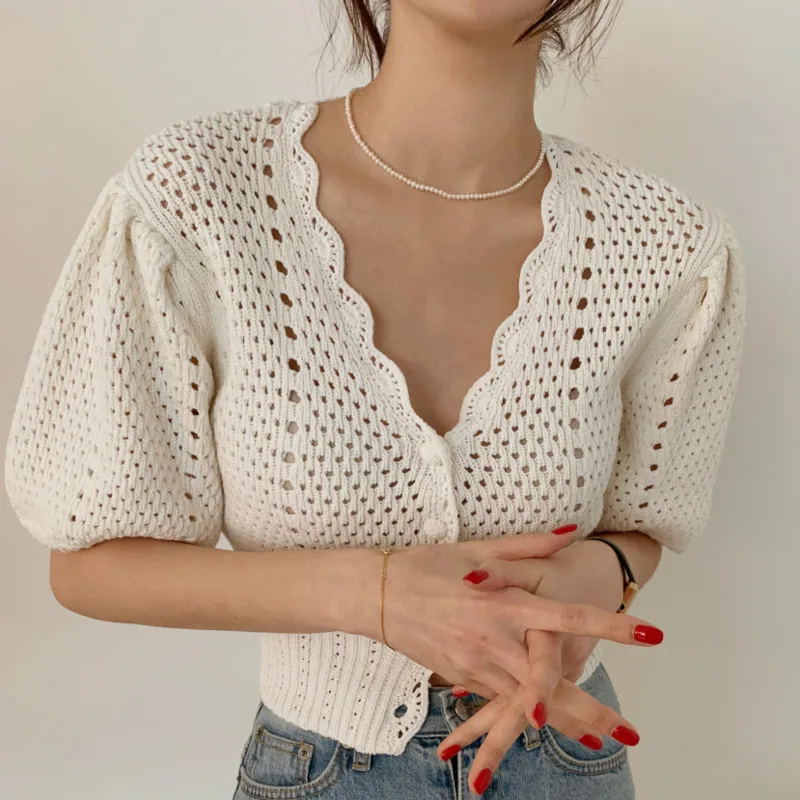 2022 Summer Casual Knitwear Sweater Puff Sleeve Hollow Out Crochet Flower Cardigan Women Elegant V Neck Slim Knit Crop Top
2022 Summer Casual Knitwear Sweater Puff Sleeve Hollow Out Crochet Flower Cardigan Women Elegant V Neck Slim Knit Crop Top