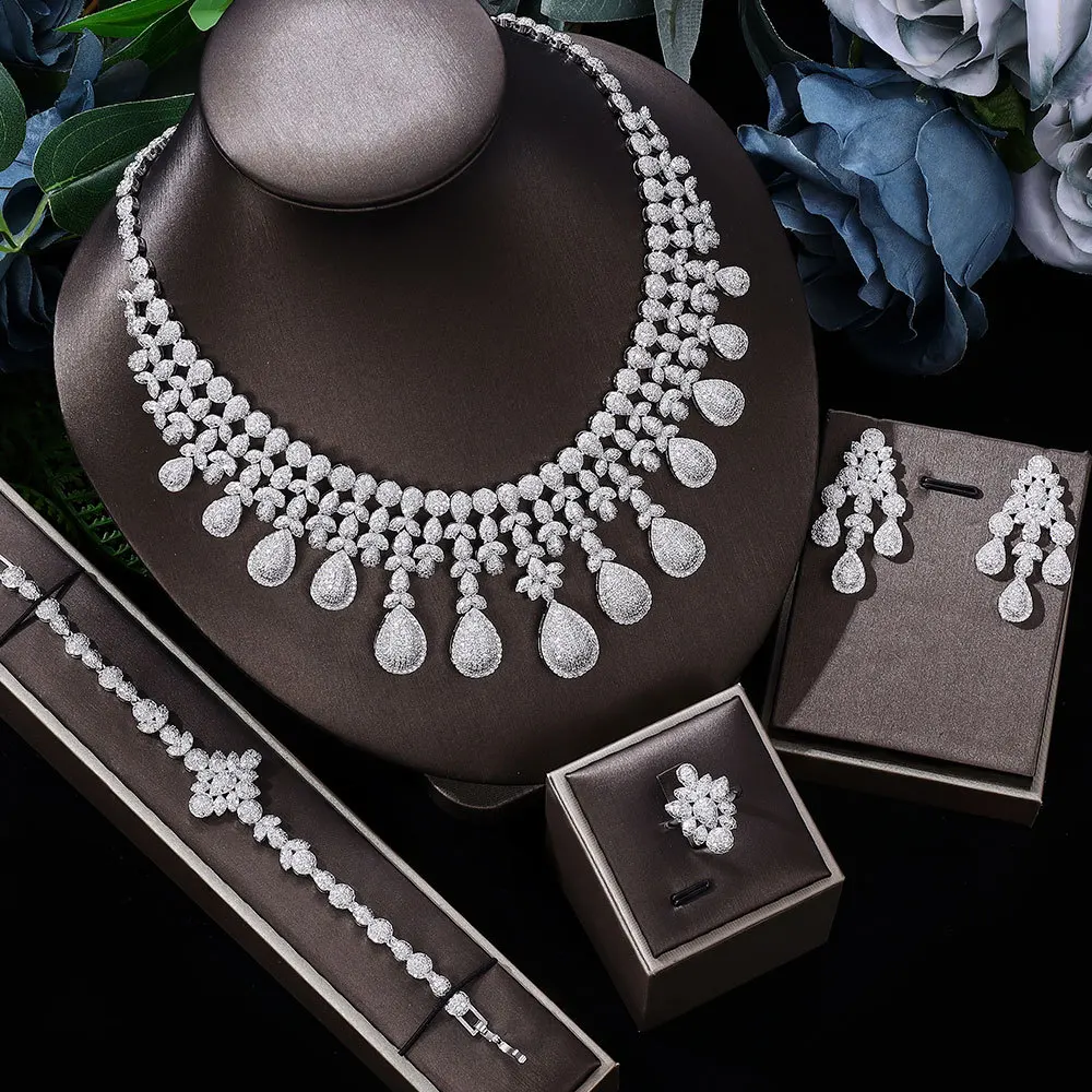 Luxury 4-piece set of exquisite and fashionable cubic zircon bride necklace earrings for women's wedding party jewelry set
Luxury 4-piece set of exquisite and fashionable cubic zircon bride necklace earrings for women's wedding party jewelry set