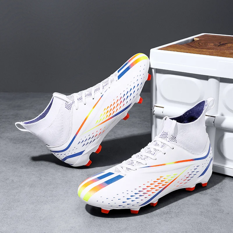 Men Soccer Shoes Studded boots Professional Original Society Football Boot Sneakers Futsal Kids Football Shoe Chuteira de campo
Men Soccer Shoes Studded boots Professional Original Society Football Boot Sneakers Futsal Kids Football Shoe Chuteira de campo