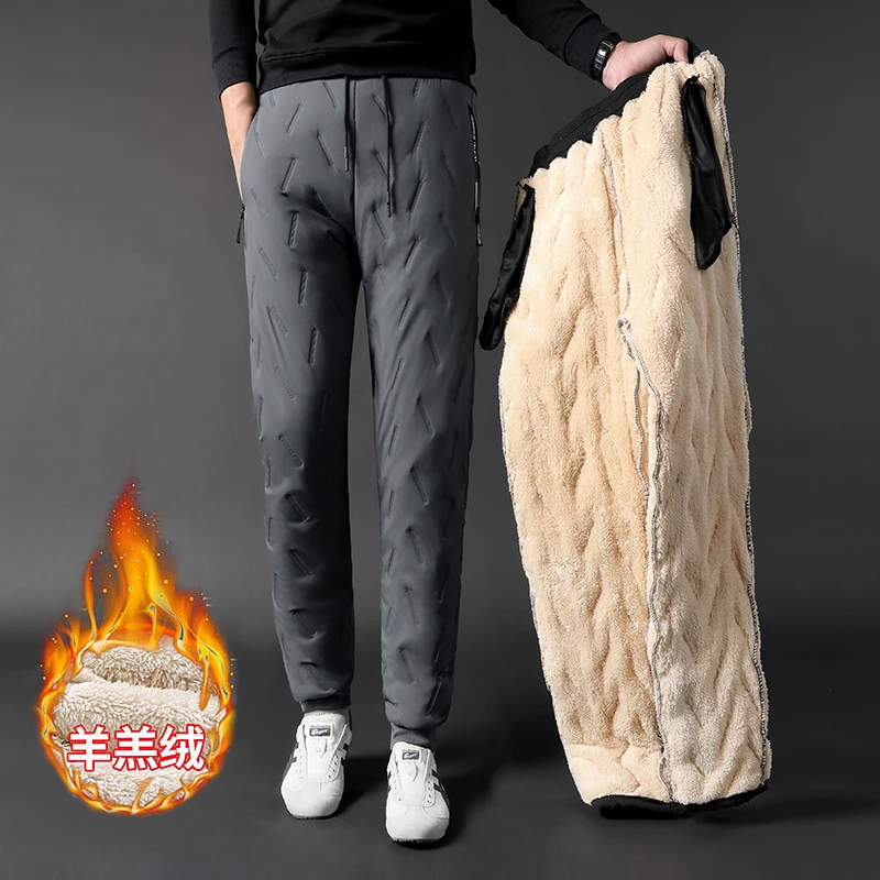 New 2024 Men's Lamb Fleece Elastic Waist Embossed Commuter Slim Fit Solid Color Pants Fashion Casual Warm Versatile Pants
New 2024 Men's Lamb Fleece Elastic Waist Embossed Commuter Slim Fit Solid Color Pants Fashion Casual Warm Versatile Pants