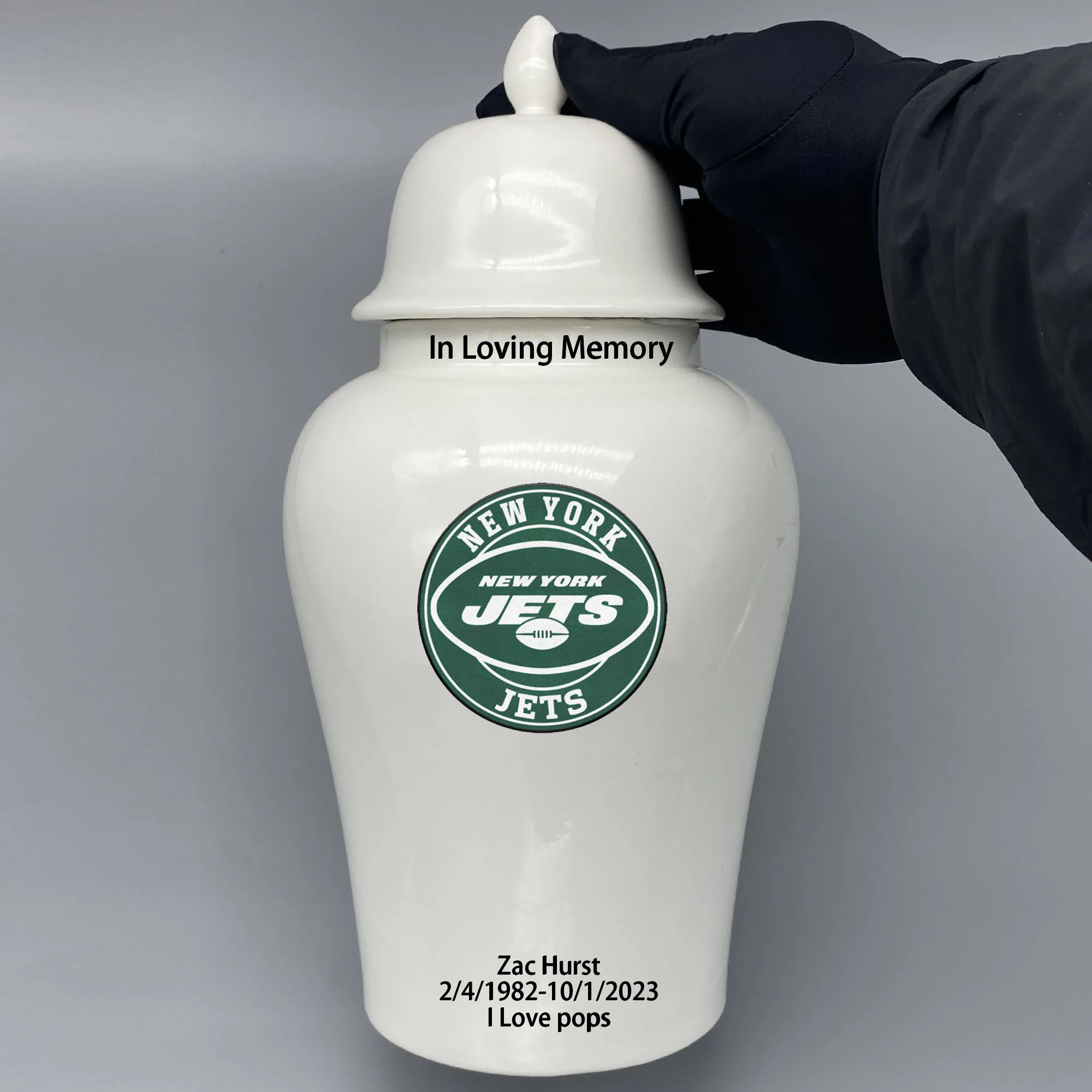 

Large Urn for New York Jets-themed Logo Custom Urn.Send me the name/date you want to appear on the urn by Remarks Message.