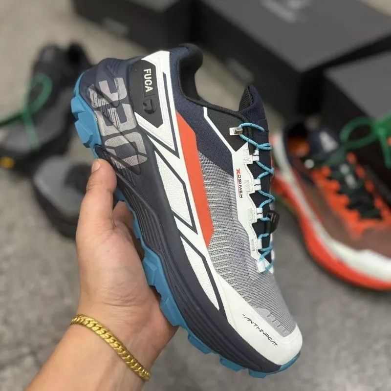 Fuga 330 Mountain Climbing Footwear S20d0577174514ec1aca3cf98ec2830b6u