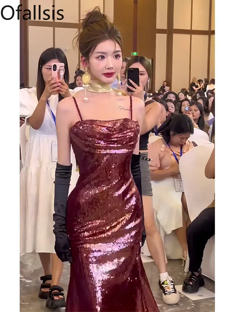 Ofallsis Toast Attire Bridal Suspender Sequins Red Haute Couture Small Tail Host Evening Dress 2023 New Sexy Engagement Dresses
Ofallsis Toast Attire Bridal Suspender Sequins Red Haute Couture Small Tail Host Evening Dress 2023 New Sexy Engagement Dresses
