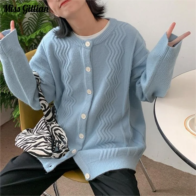 Knitted Oversized Cardigan Winter Long Sleeve Sweater Women Coats Solid Color 2023 Fashion Keep Warm Loose Christmas Cardigans 
Knitted Oversized Cardigan Winter Long Sleeve Sweater Women Coats Solid Color 2023 Fashion Keep Warm Loose Christmas Cardigans