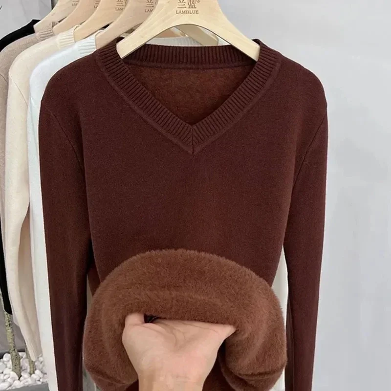 V-neck Mink Velvet Sweater for Women Thickened Base Pullover Solid Color with Warm Plush Knit Sweater Autumn and Winter
V-neck Mink Velvet Sweater for Women Thickened Base Pullover Solid Color with Warm Plush Knit Sweater Autumn and Winter