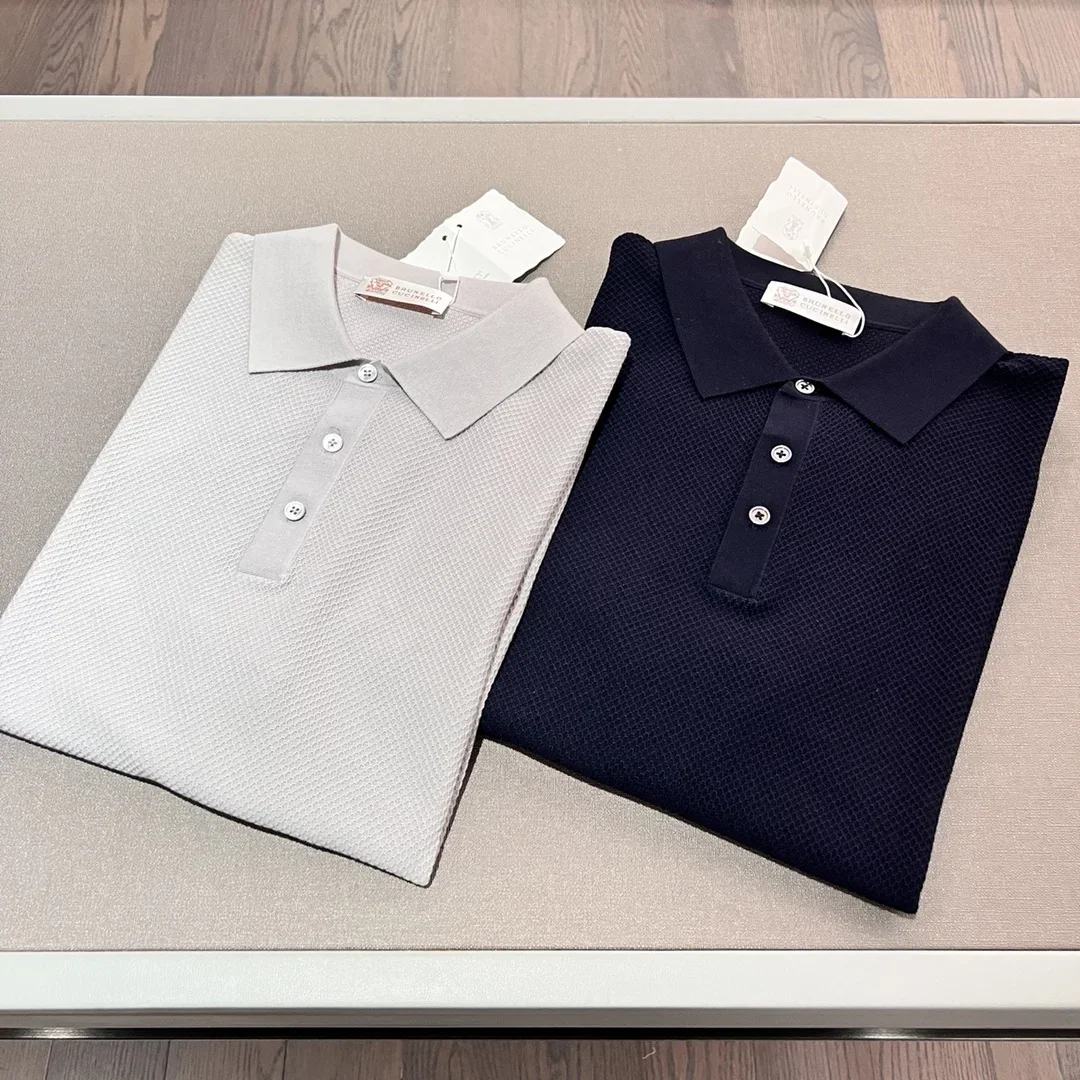 2024 DIKU Shirt silk men 2024 summer new short sleeve breathable thin embroidery quality big sizeM -2XL
2024 DIKU Shirt silk men 2024 summer new short sleeve breathable thin embroidery quality big sizeM -2XL