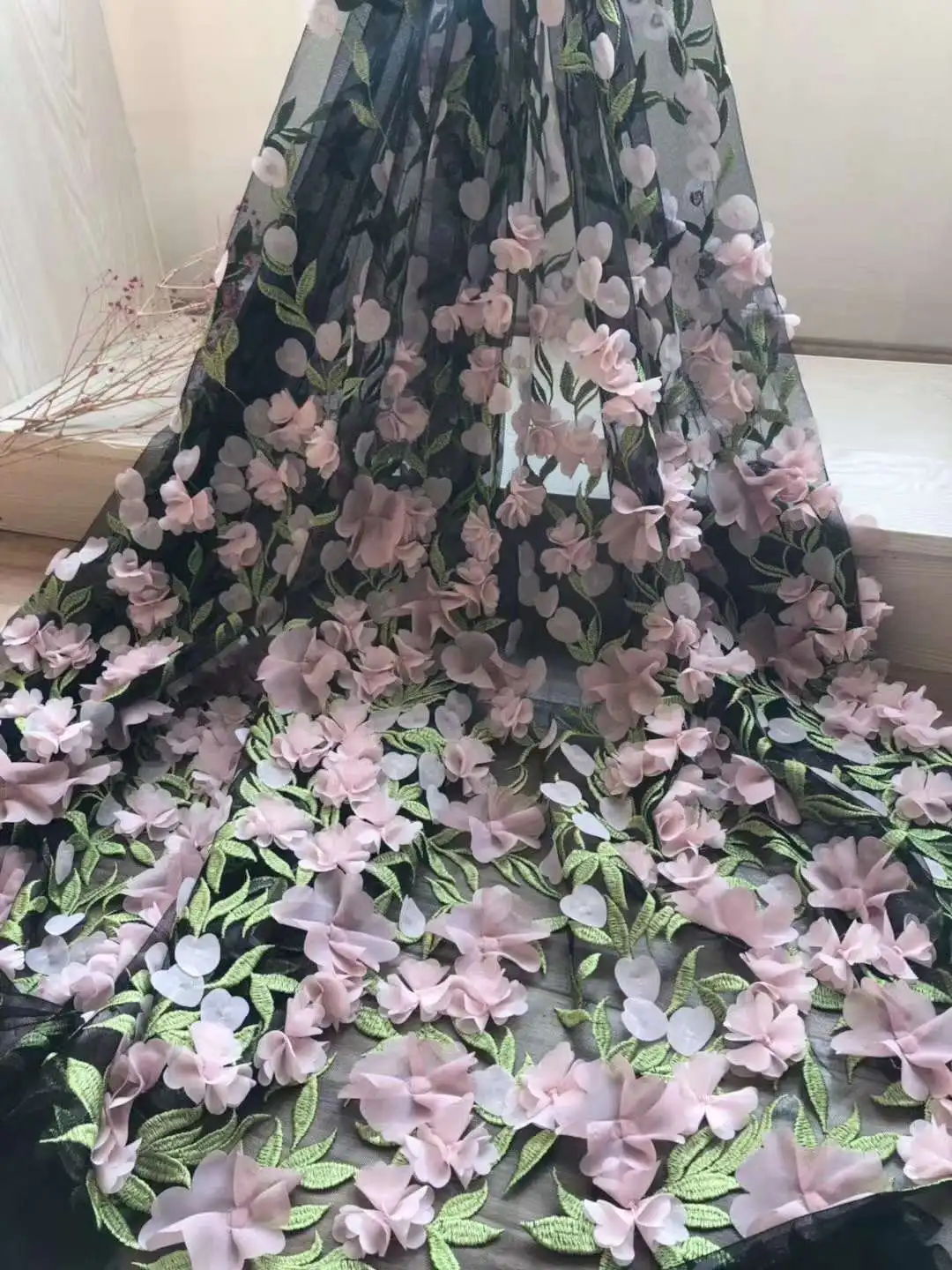 Hot Sell Design 3D Lace Florals Embroidery French Tulle Net African Lace Fabric For Evening Dresses Weddings Party New Green
Hot Sell Design 3D Lace Florals Embroidery French Tulle Net African Lace Fabric For Evening Dresses Weddings Party New Green