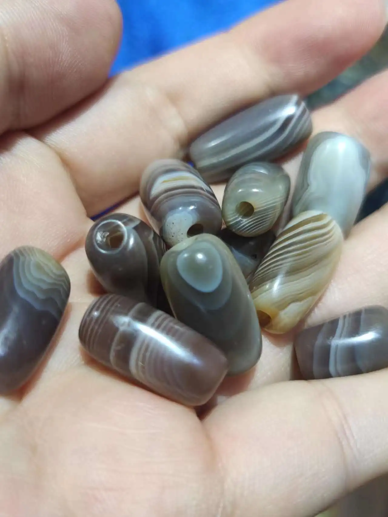 100pcs/lot Natural aged Silk Striped Agate Beads Selected and high-quality precious cinnabar wholesale pink sugar tones jewelry
100pcs/lot Natural aged Silk Striped Agate Beads Selected and high-quality precious cinnabar wholesale pink sugar tones jewelry