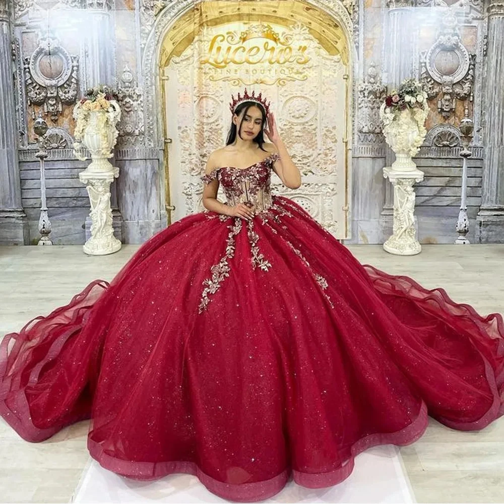 

ANGELSBRIDEP Burgundy Princess Quinceanera Dresses Off-Shoulder Vestidos De 15 Anos Glitter Applique Birthday Ball Gown Party