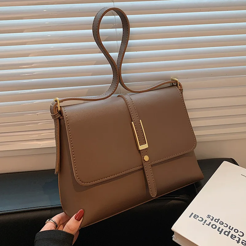 Vintage Fashion Simple Big Bag Women's 2024 New Fashionable Temperament Shoulder Underarm Bag Summer Popular Crossbody Bag
Vintage Fashion Simple Big Bag Women's 2024 New Fashionable Temperament Shoulder Underarm Bag Summer Popular Crossbody Bag