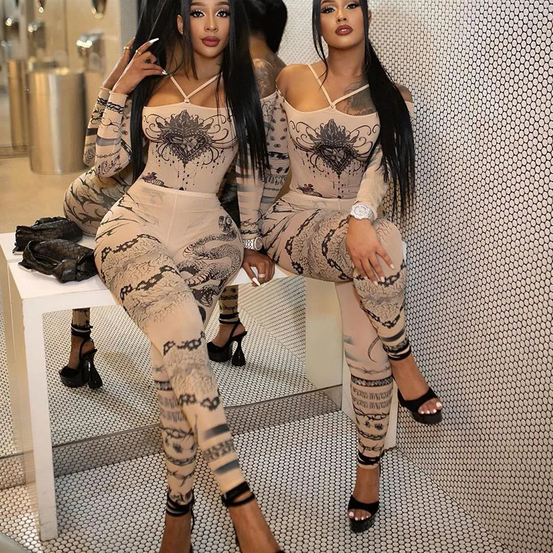 Сексуальный сетчатый прозрачный комплект из двух предметов, женский наряд 2024, боди с воротником-лодочкой и открытыми плечами, топ и леггинсы, подходящие комплекты, клубная одежда
Сексуальный сетчатый прозрачный комплект из двух предметов, женский наряд 2024, боди с воротником-лодочкой и открытыми плечами, топ и леггинсы, подходящие комплекты, клубная одежда