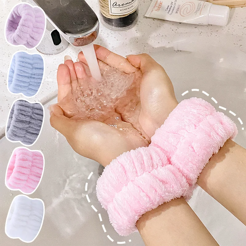 2pcs Wrist Washing Belt Water Absorption Towel Soft Cotton Towel Washing Face Hand Towel Elastic Wrist Washband Home Textile
2pcs Wrist Washing Belt Water Absorption Towel Soft Cotton Towel Washing Face Hand Towel Elastic Wrist Washband Home Textile