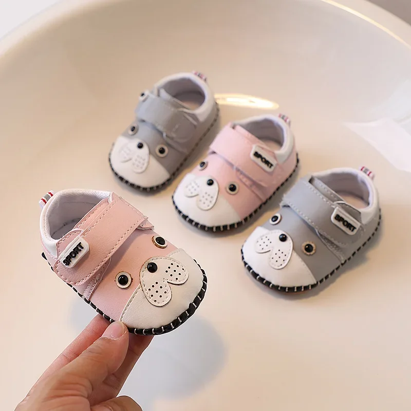 New 0-1 Year Old Baby Soft-soled Toddler Shoes for Boys and Girls Cartoon Children Shoes Cute and Comfortable
New 0-1 Year Old Baby Soft-soled Toddler Shoes for Boys and Girls Cartoon Children Shoes Cute and Comfortable