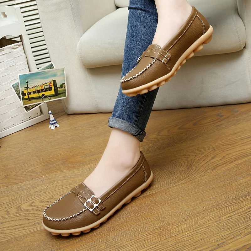 Hot Summer Women Beef Tendon Soft-soled Women Flats Breathable Leather Casual Shoes Comfortable Plus Size Women Shoes 35-44
Hot Summer Women Beef Tendon Soft-soled Women Flats Breathable Leather Casual Shoes Comfortable Plus Size Women Shoes 35-44