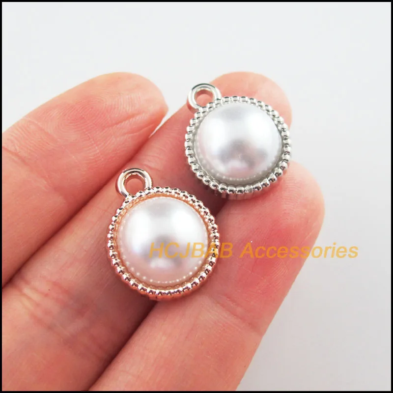 25Pcs Retro Dull Silver KC Gold Color White Acrylic Round Charms Pendants 15.5x19mm
25Pcs Retro Dull Silver KC Gold Color White Acrylic Round Charms Pendants 15.5x19mm