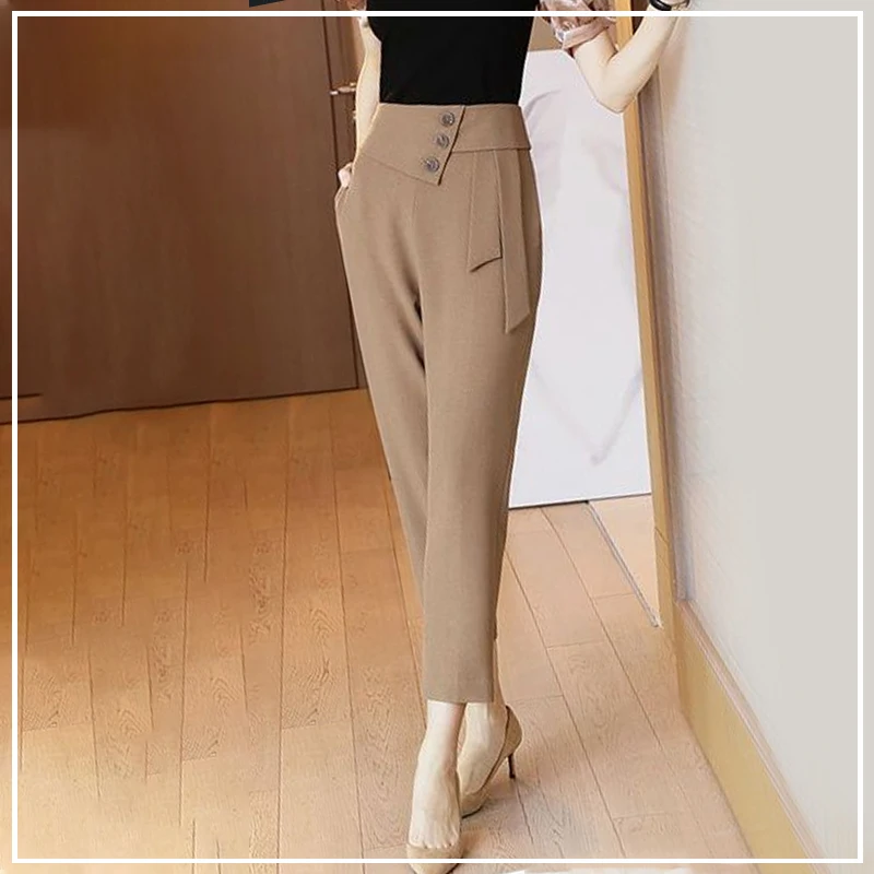 

2024 Spring and Autumn Commuting Simple and Stylish High Waist Button Panel Casual Versatile Solid Color Nine Point Suit Pants