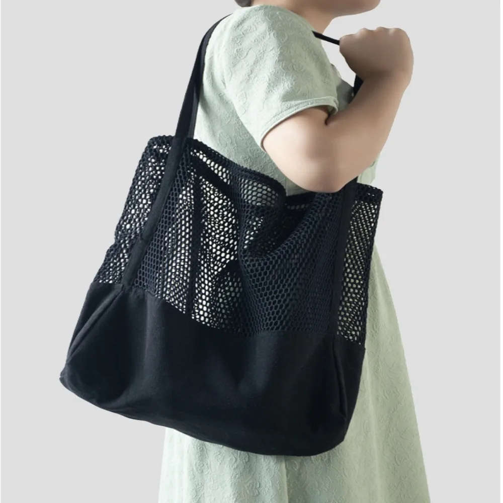 Mesh Splicing Design Tote Bag Large Capacity Black Beach Bag Foldable Three-Dimensional Grocery Bag Beach Picnic Vacation
Mesh Splicing Design Tote Bag Large Capacity Black Beach Bag Foldable Three-Dimensional Grocery Bag Beach Picnic Vacation
