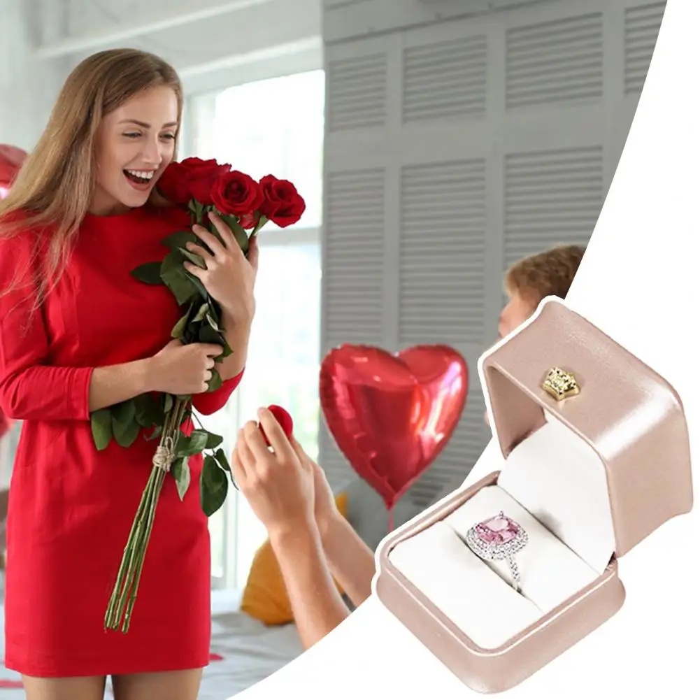 Контейнер для ювелирных изделий, портативный органайзер для ювелирных изделий, компактный контейнер для колец с защитой от царапин и мягкой бархатной подкладкой для серег, колец, ювелирных изделий
Контейнер для ювелирных изделий, портативный органайзер для ювелирных изделий, компактный контейнер для колец с защитой от царапин и мягкой бархатной подкладкой для серег, колец, ювелирных изделий