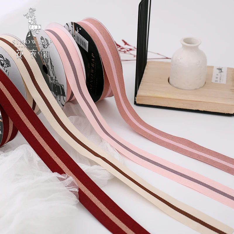 Sinowrap 26mm High Quality Gift Packing Ribbons Colored Polyester Satin Ribbon for Christmas Wedding Decoration Accessories
Sinowrap 26mm High Quality Gift Packing Ribbons Colored Polyester Satin Ribbon for Christmas Wedding Decoration Accessories