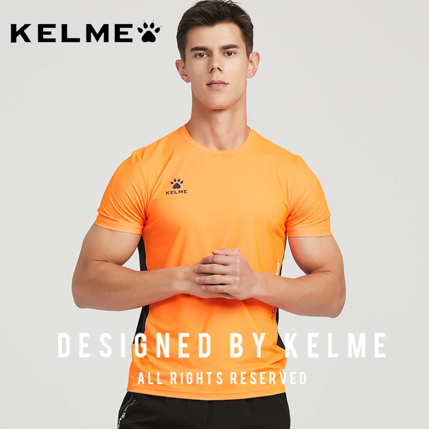 Мужская футболка KELME, летняя быстросохнущая футболка с коротким рукавом, поглощающая пот Спортивная одежда для фитнеса, дышащая футболка с коротким рукавом для бега
Мужская футболка KELME, летняя быстросохнущая футболка с коротким рукавом, поглощающая пот Спортивная одежда для фитнеса, дышащая футболка с коротким рукавом для бега