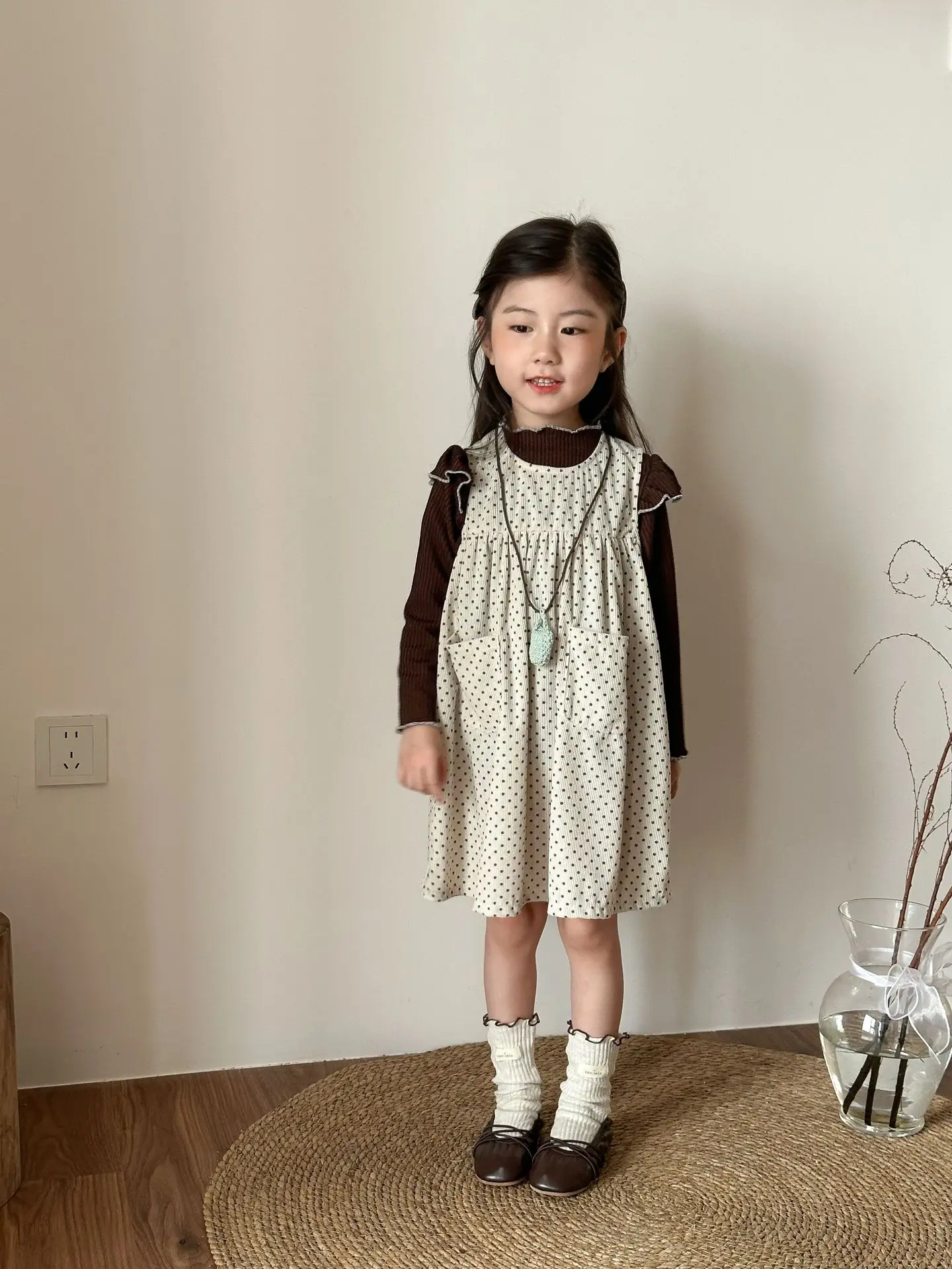 2025 Autumn New Children Sleeveless Dress Corduroy Girls Cute Polka Dot Vest Dress Kids Casual Dress Baby Girl Princess Dress 7 S21ab6d43f0d14c2293b6d00cb2bd3a8b8