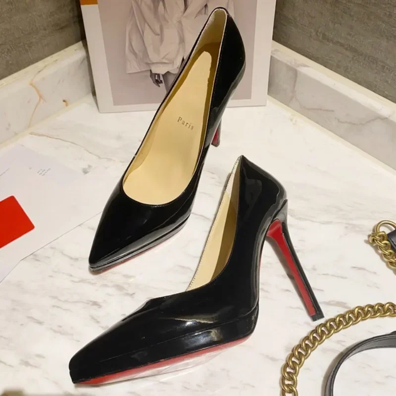 

Top Quality Womens High Heels Luxury Fashion Ladies Crystal Glisten Red Sole Shoes Classic Retro Designer 12cm High heel 0741HJ