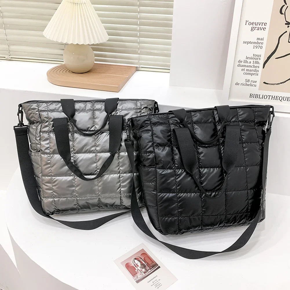 Fashion Space Pad Cotton Shoulder Bag Soft Fluffy Women Crossbody Bag Designer Quilted Female Handbag Tote Nylon Padded Shopper
Fashion Space Pad Cotton Shoulder Bag Soft Fluffy Women Crossbody Bag Designer Quilted Female Handbag Tote Nylon Padded Shopper