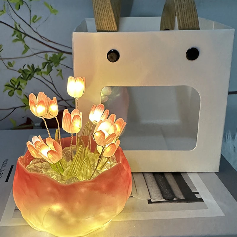 

Tulip Night Light DIY Material Pack Creative Home Desktop Bedroom Atmosphere Light Bedhead Light Romantic Festival Gift