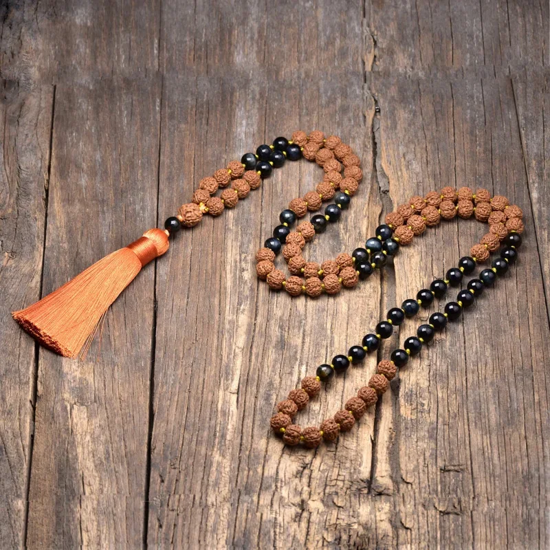 Аутентичные подлинные Rudraksha Mala 5 face Panchamukhi 108 бусины Japamala орнамент Розария Japa Mala ожерелье Puja молитва Медитация
Аутентичные подлинные Rudraksha Mala 5 face Panchamukhi 108 бусины Japamala орнамент Розария Japa Mala ожерелье Puja молитва Медитация