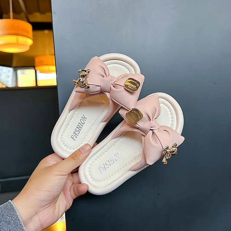 Girls' Sandals&Slippers 2024 Summer New Fashion Sweet Princess Bow-knot Shoes Chic Elegant Temperament Beach Shoes for Vacation
Girls' Sandals&Slippers 2024 Summer New Fashion Sweet Princess Bow-knot Shoes Chic Elegant Temperament Beach Shoes for Vacation