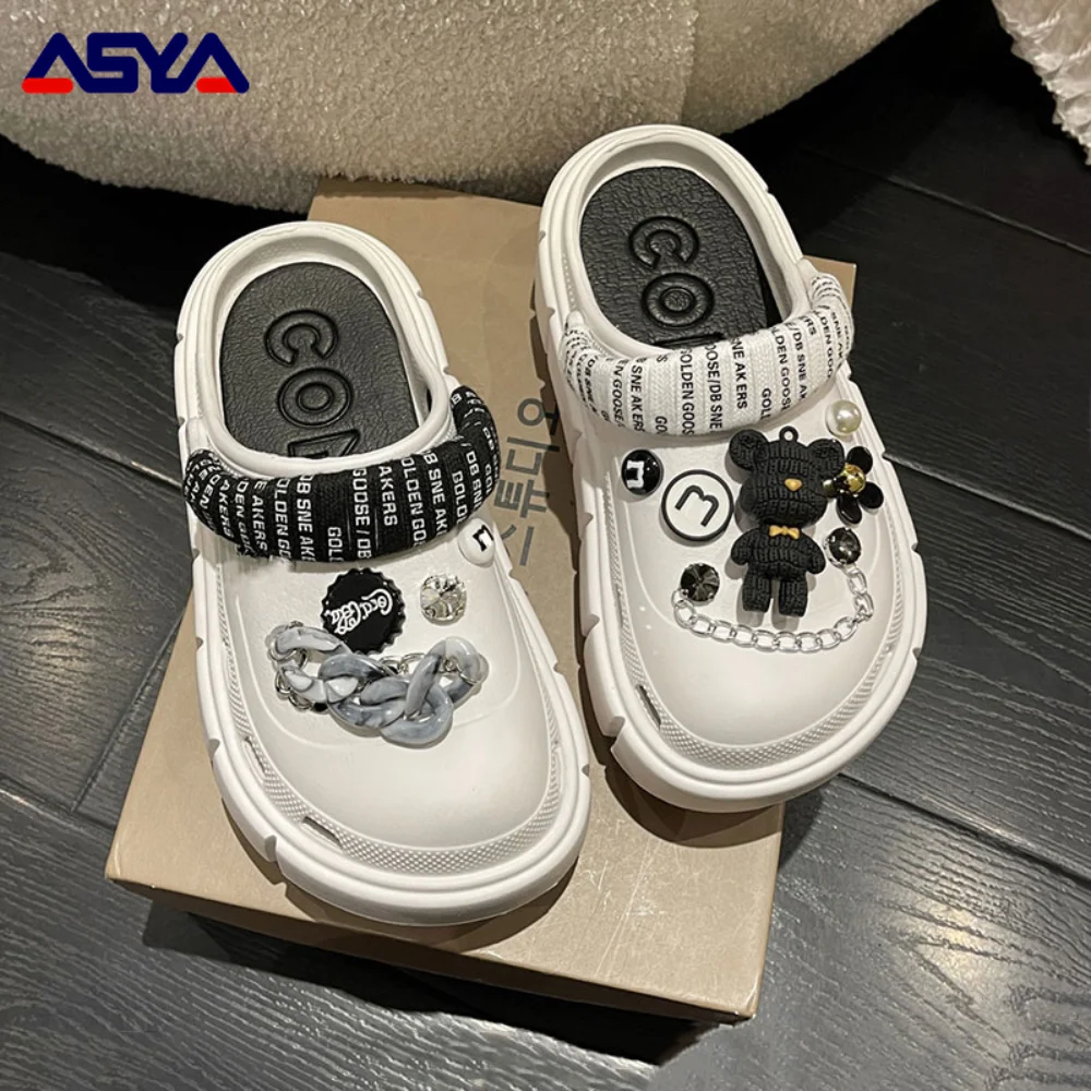 ASYAPOY Fashion Charms Clog Shoes Outdoor Women Slippers Thick Sole High Quality Summer Sandals For Girls
ASYAPOY Fashion Charms Clog Shoes Outdoor Women Slippers Thick Sole High Quality Summer Sandals For Girls
